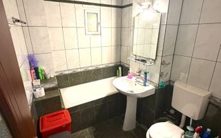 3 camere decomandat etaj 3 Bigul Nou -centrala -72mp - Poză 8