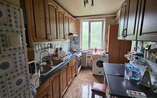 Vânzare Apartament 3 camere, etaj 4/4, bloc reabilitat , terasă refăcută, Rahova - Poză 7