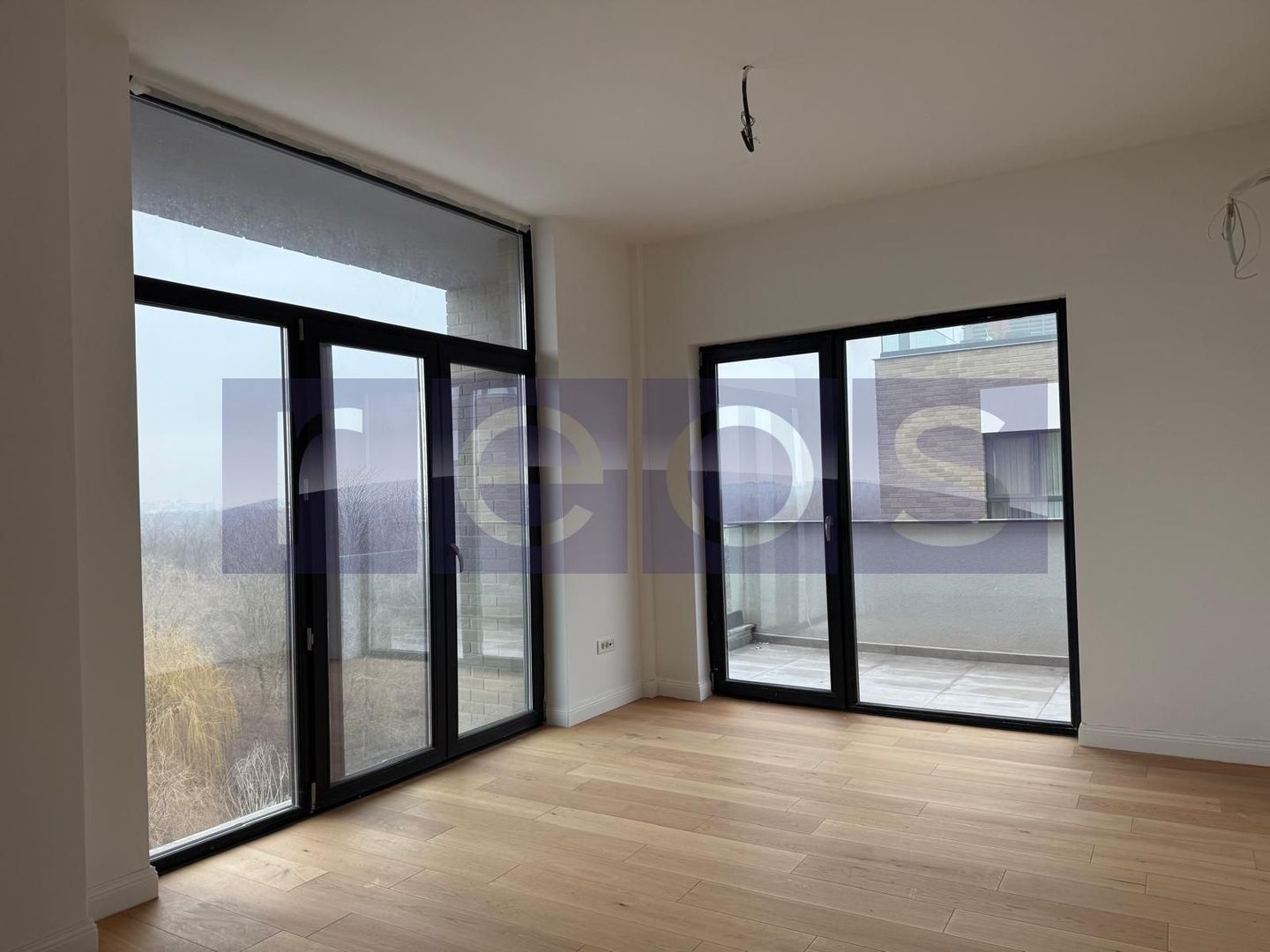 VANZARE TRIPLEX  VEDERE LA LAC | 4 CAMERE | TERASA 50MP | PIPERA | LUX - Poză 15