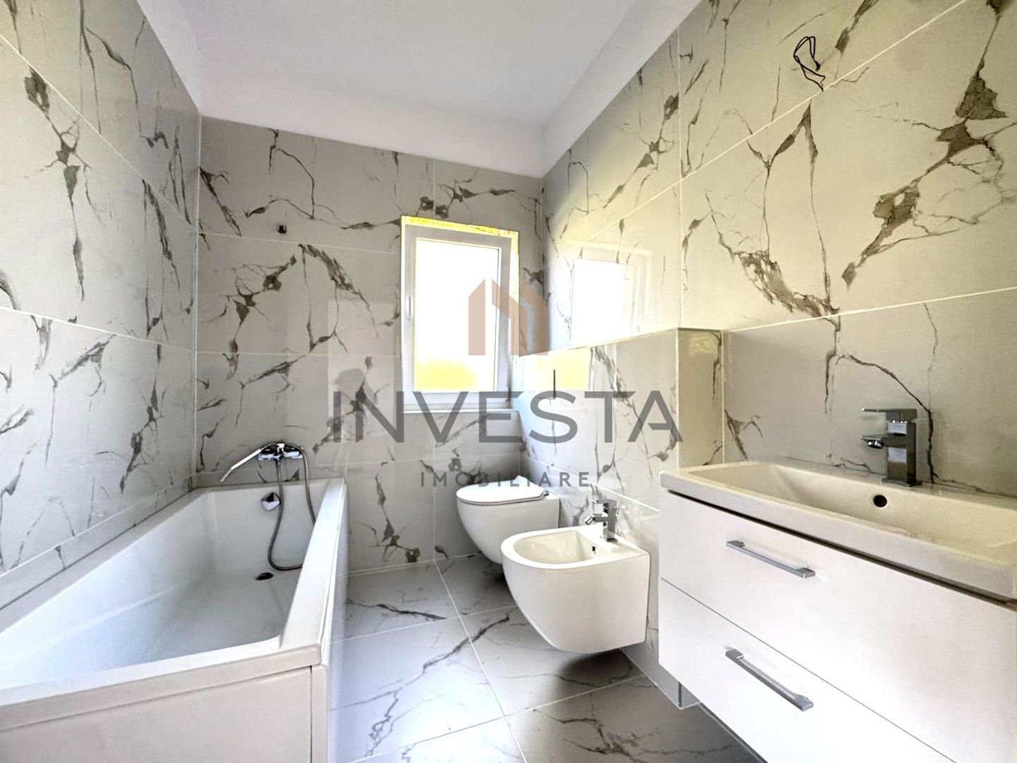 Casa tip duplex de vanzare, constructie noua,curte de 170 mp, Floresti - Poză 11