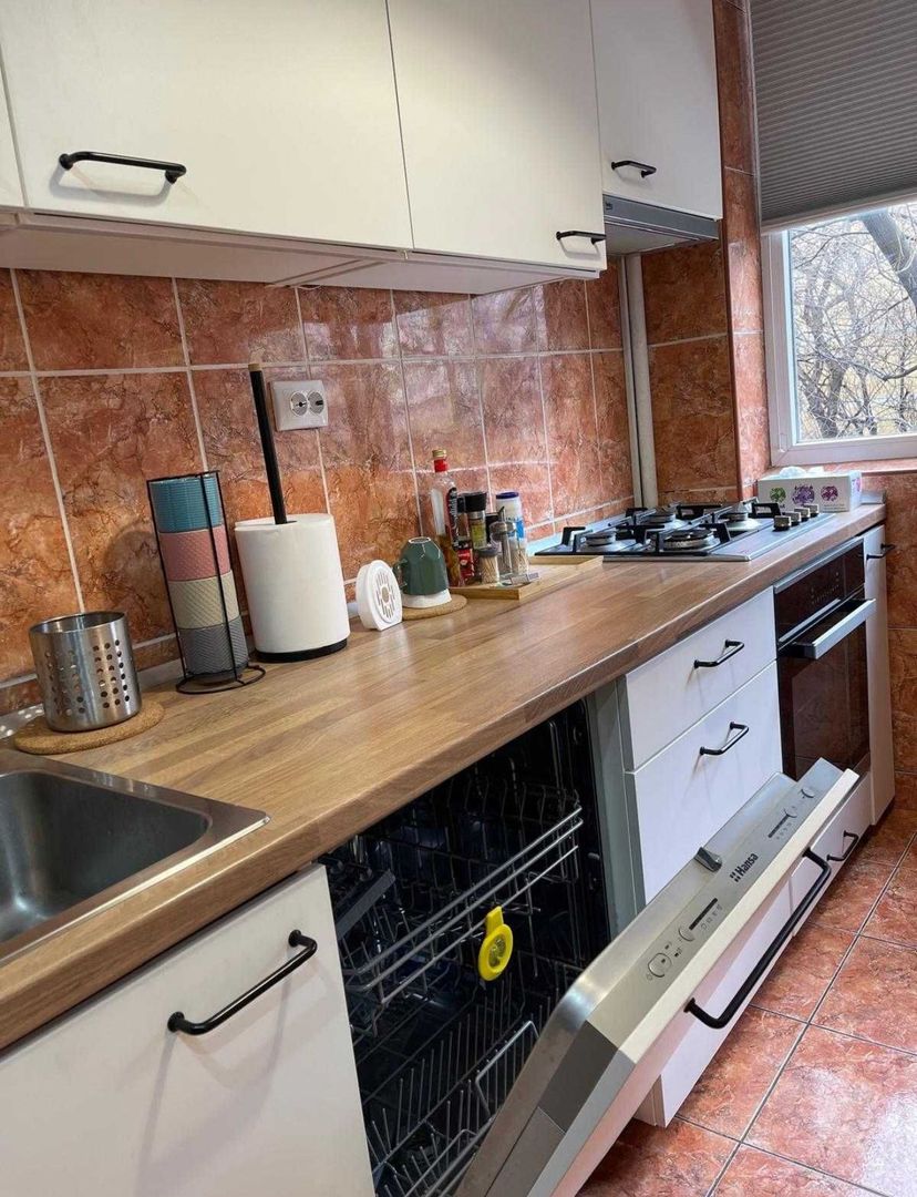 AP. 3 CAMERE IANCULUI, MASINA DE SPALAT VASE, MOBILAT/UTILAT MODERN - Poză 3