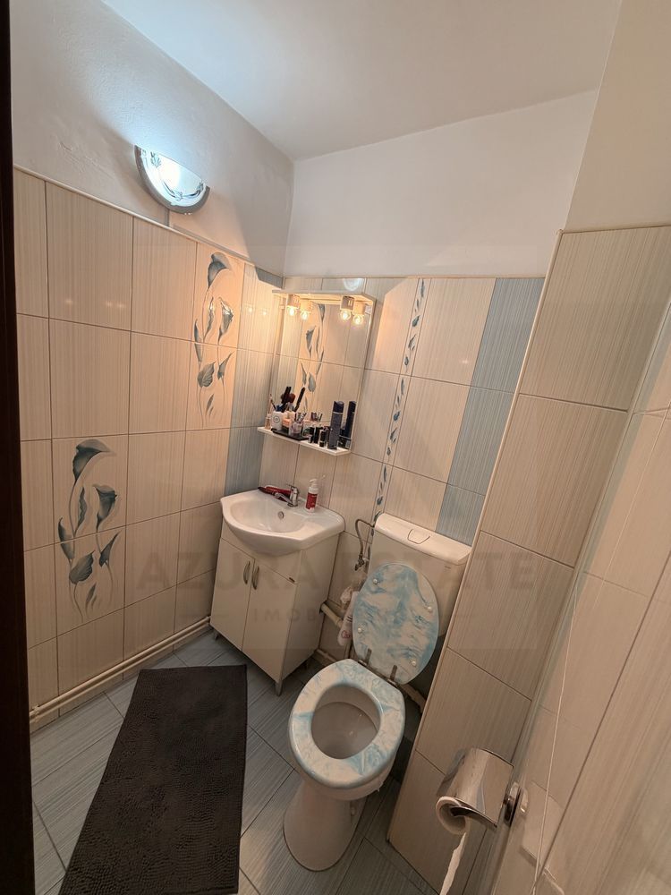 Apartament 4 camere 75 mp cu  balcon si pivnita pe b-dul Mihai Viteazu - Poză 4