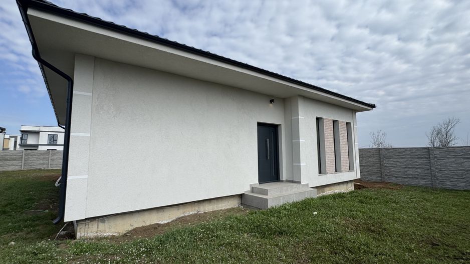 Casa parter Tunari 5 camere curte 400m2, 140m2, UTILITATI, zona buna - Poză 12
