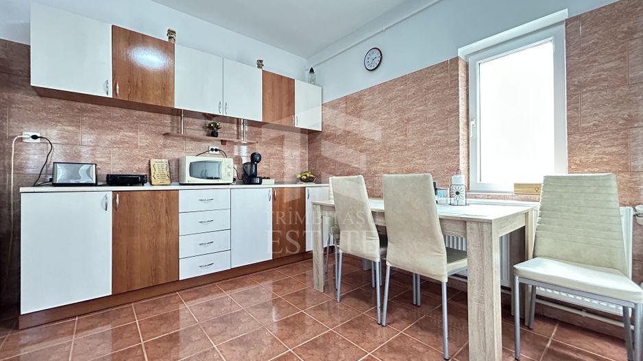 Afacere Turistică la Cheie | Pensiune 10 Camere | Eforie Nord - Poză 22
