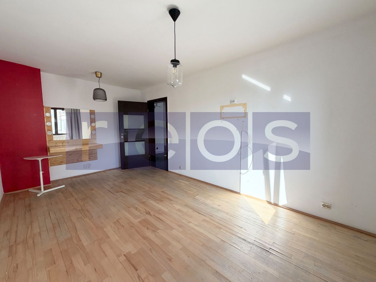 VANZARE 4 CAMERE | 87 MP | ETAJ 6 | CENTRALA PROPRIE | ZONA CRANGASI - Poză 1