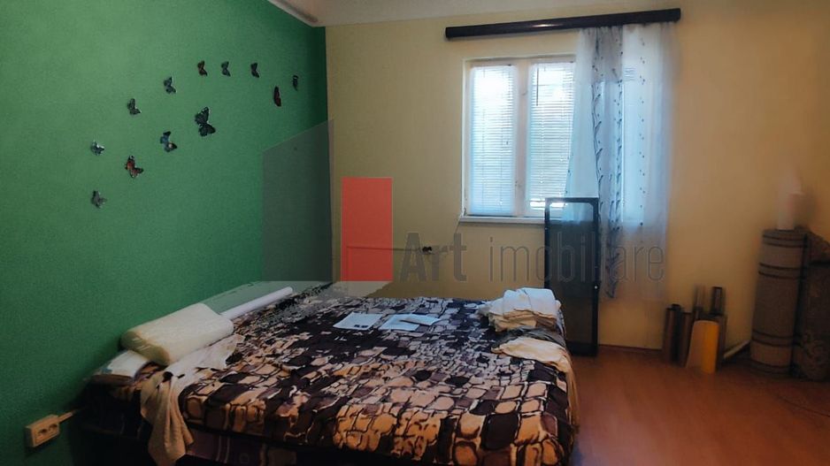 Casa de vanzare + teren in zona Jiului (Bucurestii Noi) - Poză 14