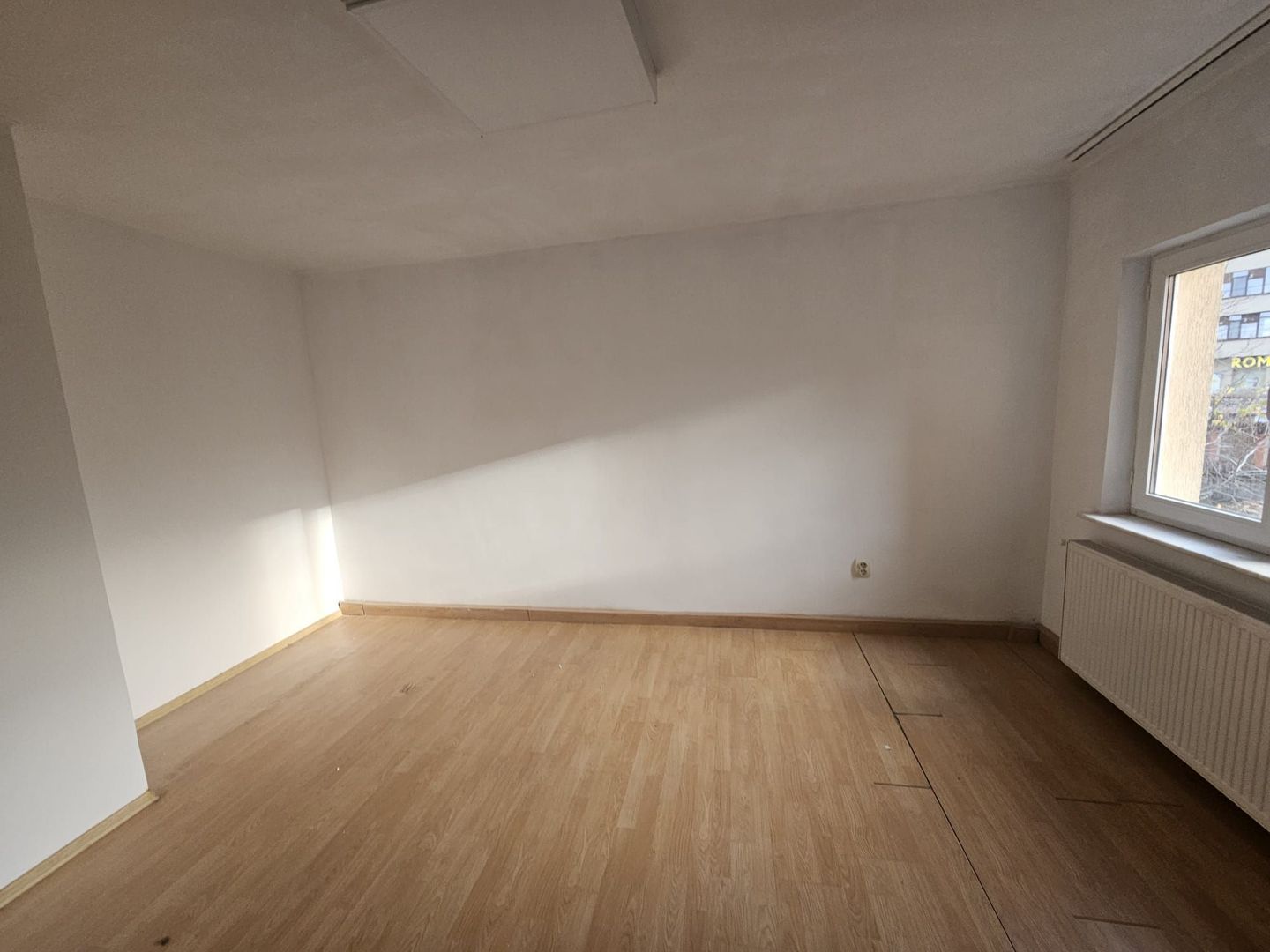 Casă spațioasă - Varianta Prundu Craiovei - Poză 18