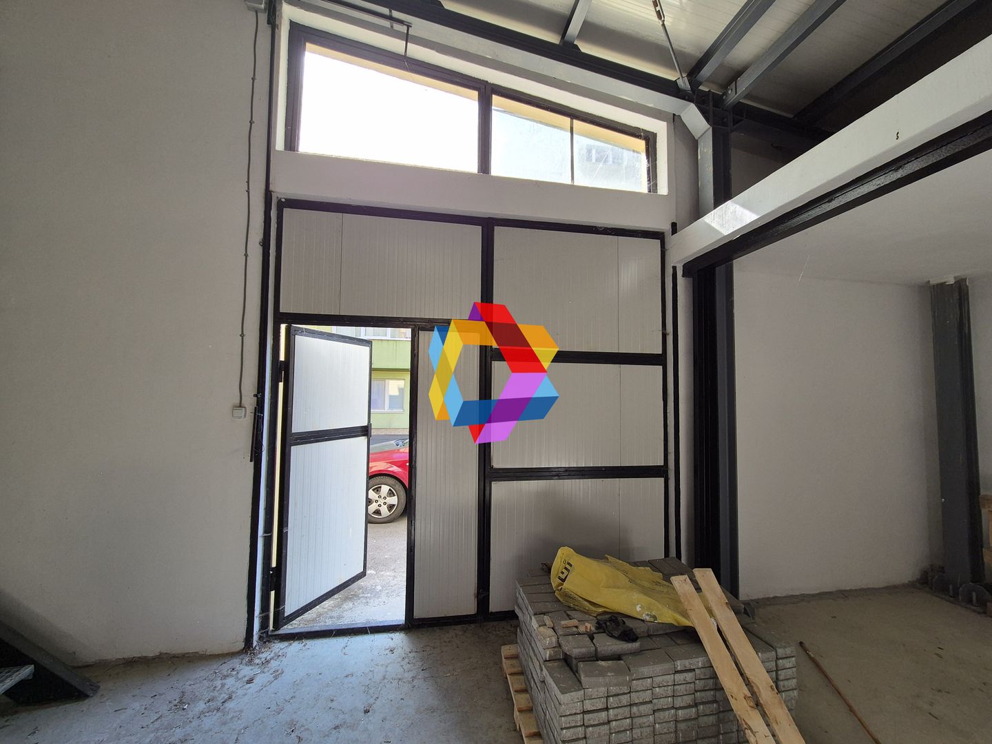 Spatiu de închiriat mica producție sau depozitare Brasov - 135 mp - Poză 3