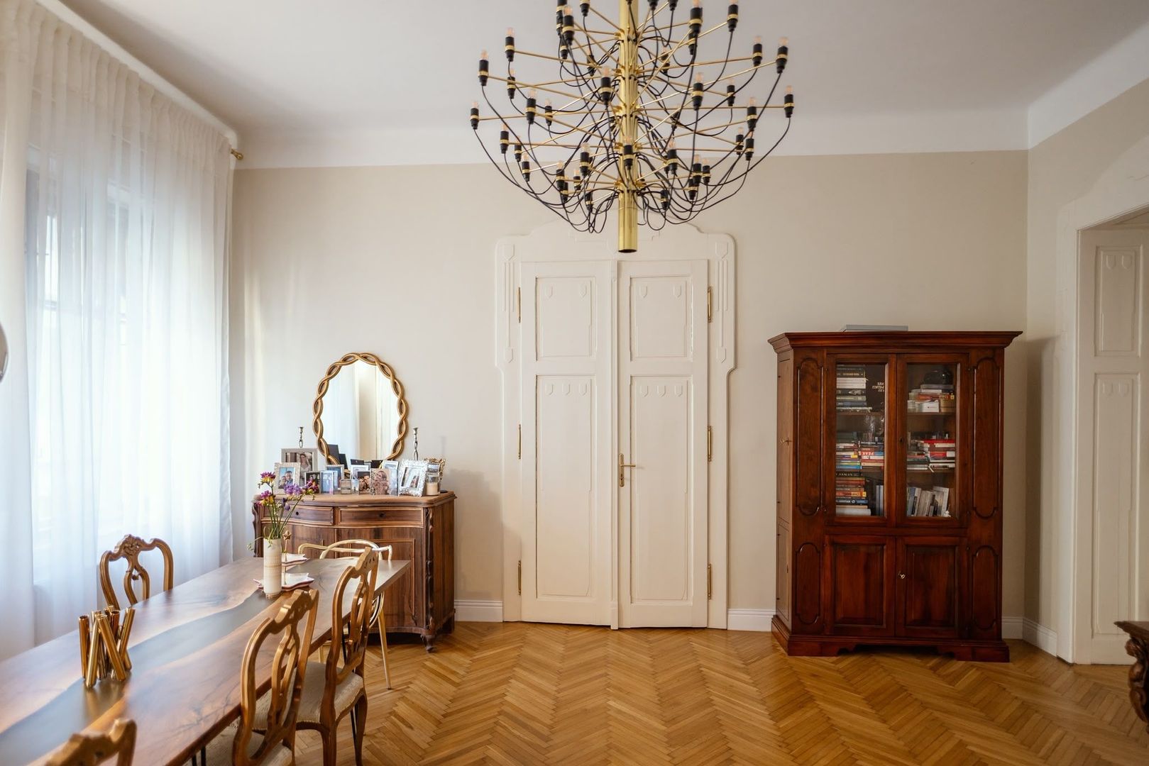 COMISION 0% | Apartament 2 camere | Cladire Istorica | Etaj 1 | - Poză 2