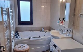 Apartament modern cu 2 camere, ansamblul Luminia, cartier Europa. - Poză 5