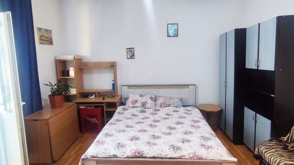 Apartament cu 3 camere in Craiter - Poză 4