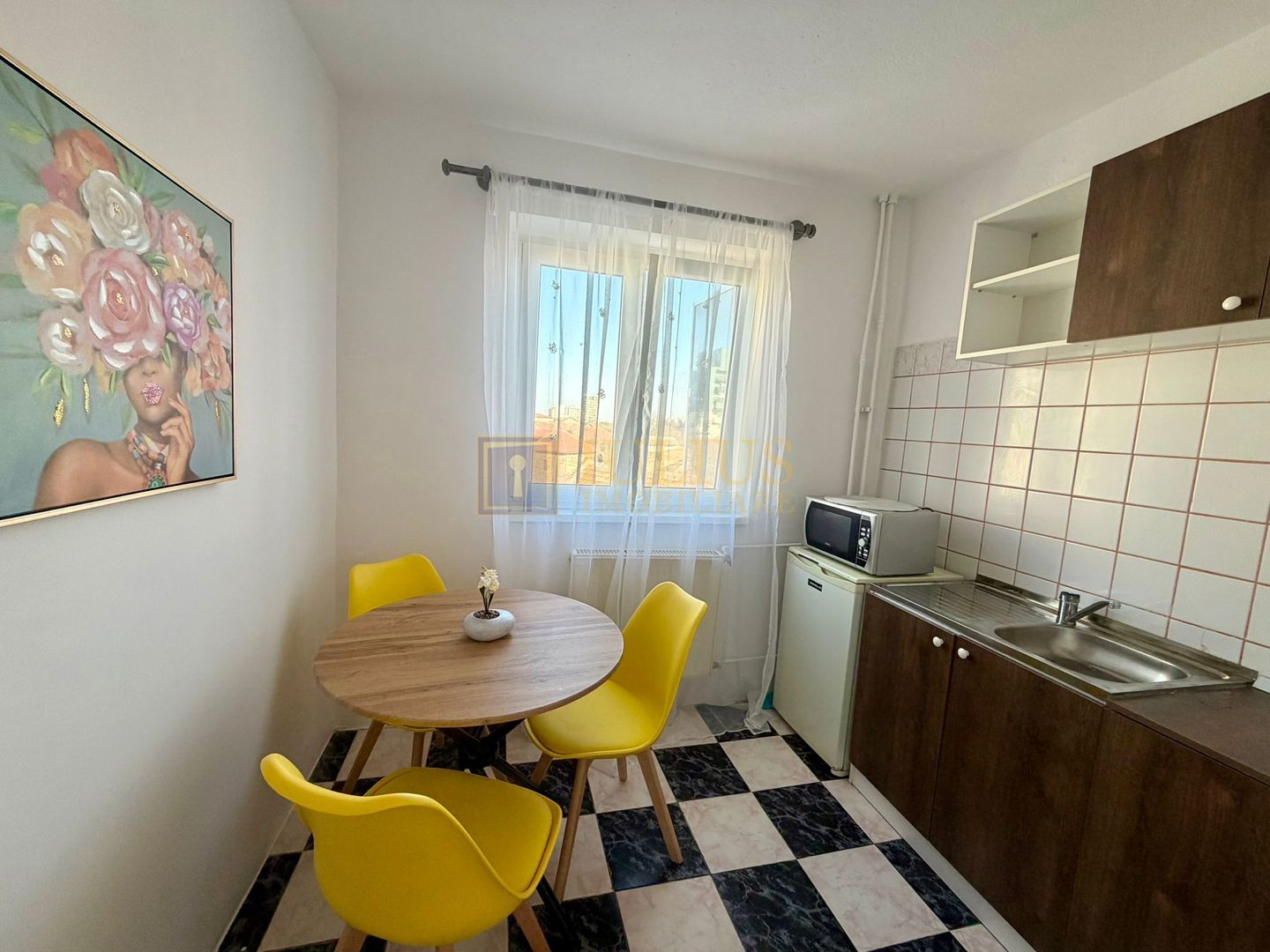 Garsoniera ideala pentru stundenti; situata in Complexul Studentesc, 30mp utili. - Poză 6