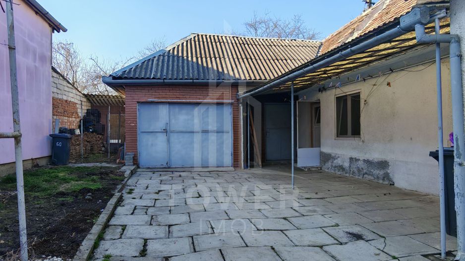 Casă individuală de vânzare – Zona Terezian, Sibiu - Poză 1