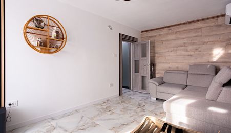 Apartament elegant de 4 camere - Zona Andrei Mureșan