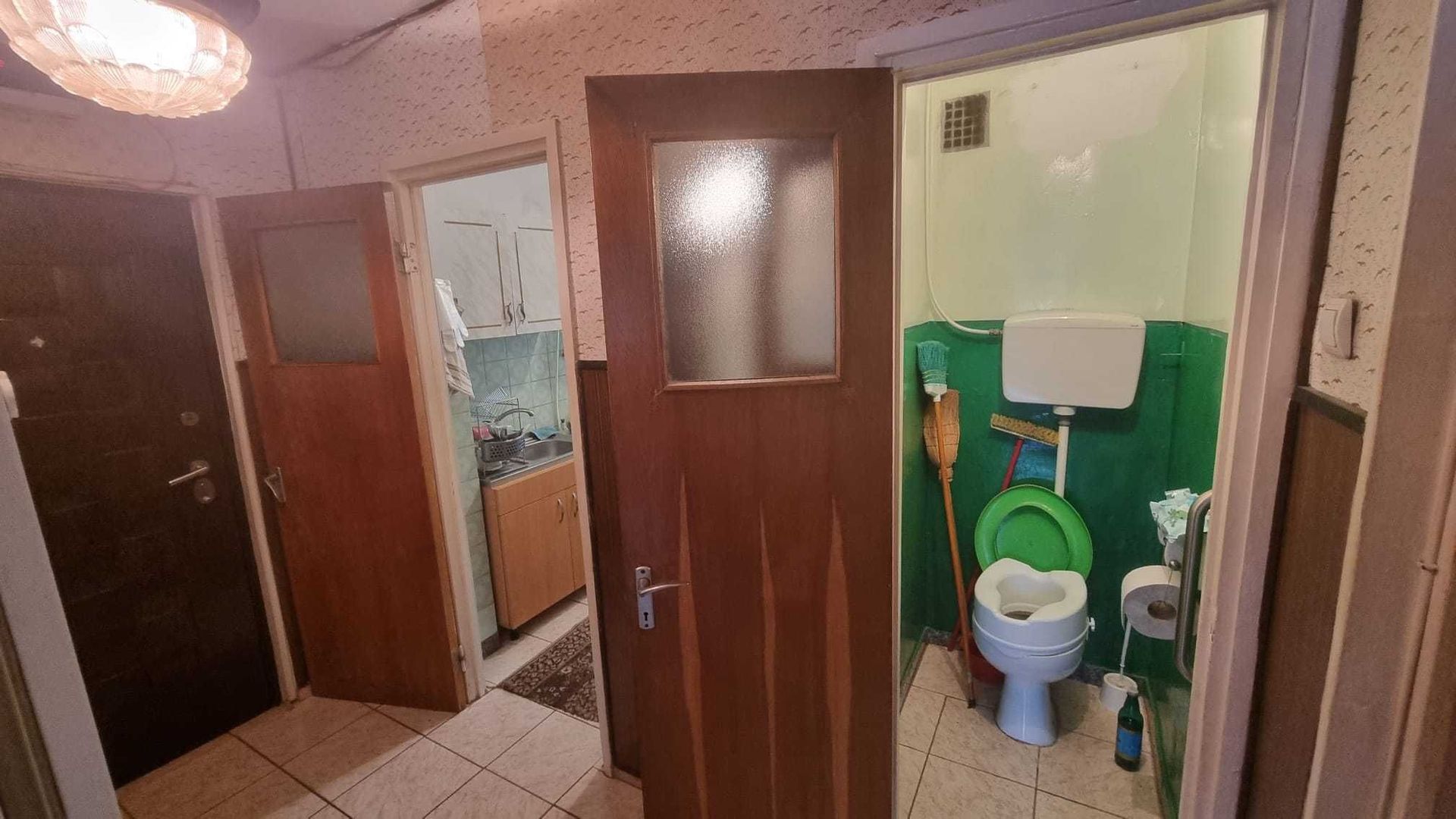 Apartement 4 camere, Bld. Brancoveanu, zona benzinaria Petrom. - Poză 7