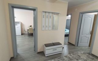 De închiriat apartament cu 3 camere - Poză 4