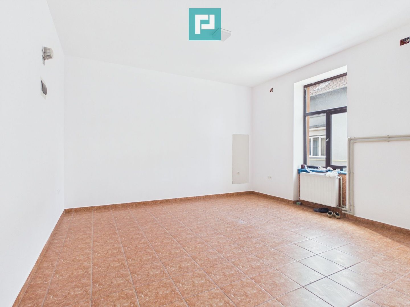 Spațiu comercial de închiriat Piața Catedralei - Poză 4