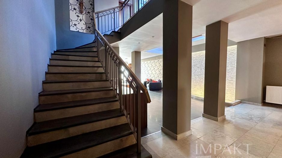 Casa de inchiriat | 6 camere, terasa, sauna, 320 mp - Poză 5