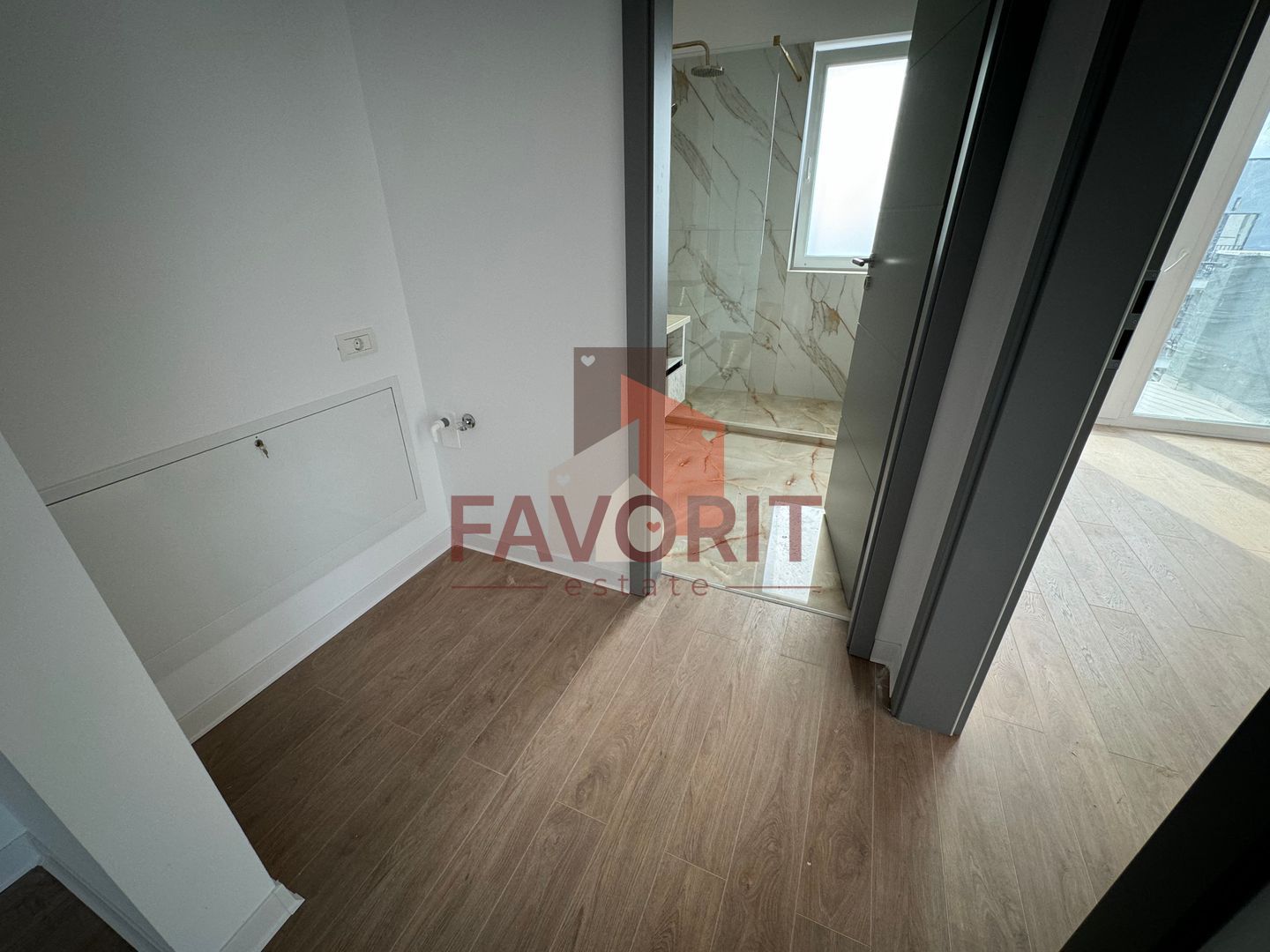 Compartimentare eficienta. Terasa generoasa. Disponibil imediat - Poză 9