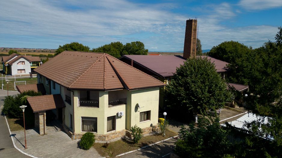 Casă in Cartierul Verde - Poză 13