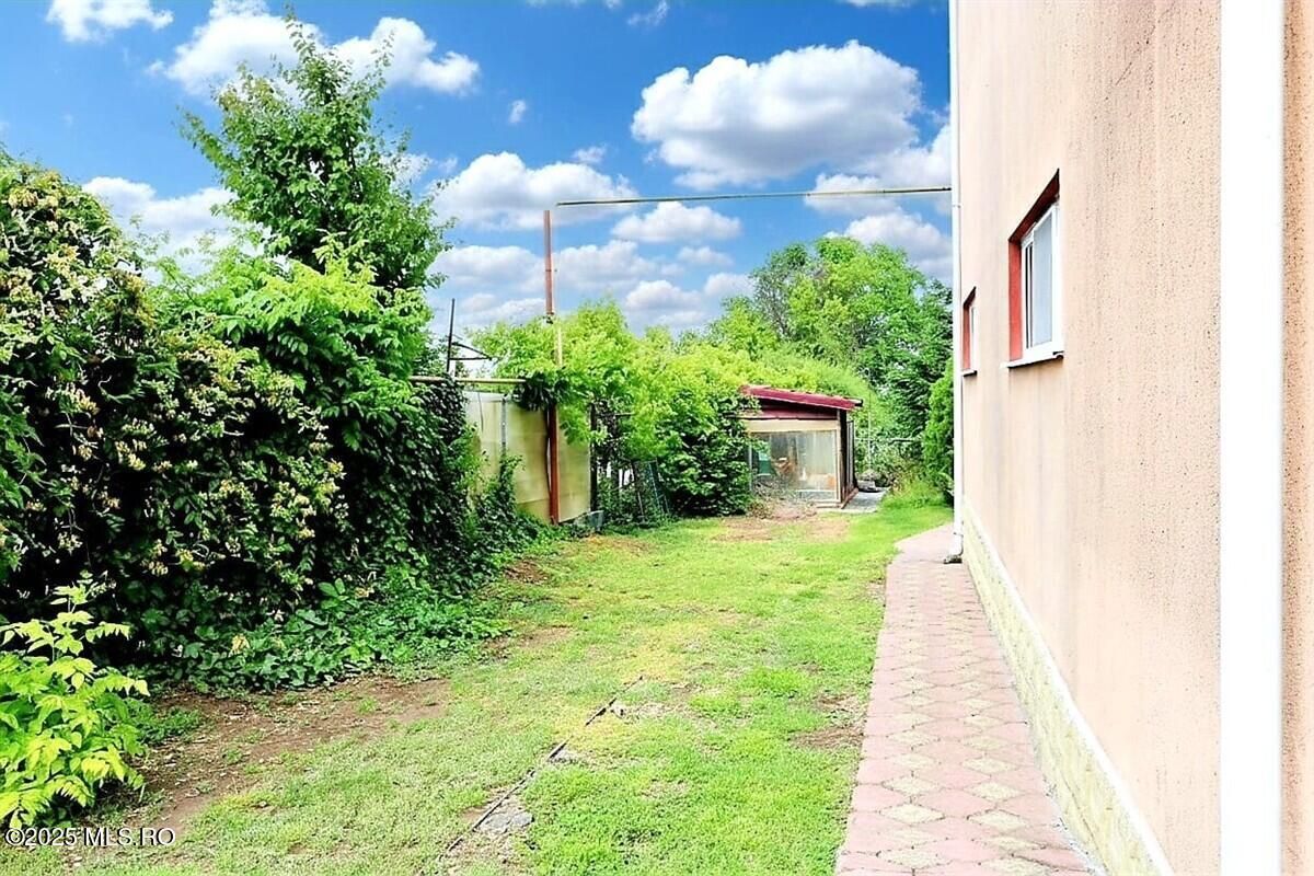 Ovidiu - Str. Nationala, Vila P+1E, teren 1094 mp, vedere la lac! - Poză 36