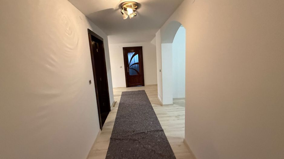 CASA DE INCHIRIAT RADAUTI | IDEAL PENTRU CRESA DE COPII | - Poză 20