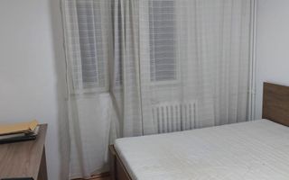 Inchiriez apartament cu 3 camere - Poză 1