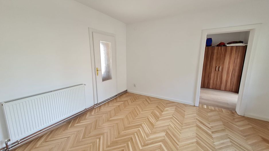 Casa solida în zona Bogdanestilor pretabilă birouri - Poză 15