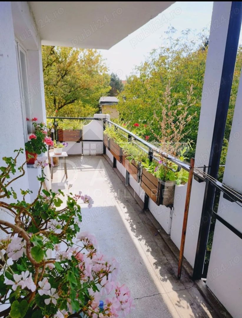 🎓 Apartament ideal pentru studenți UMFST – 3 camere, Str. Făget, Târg - Poză 4