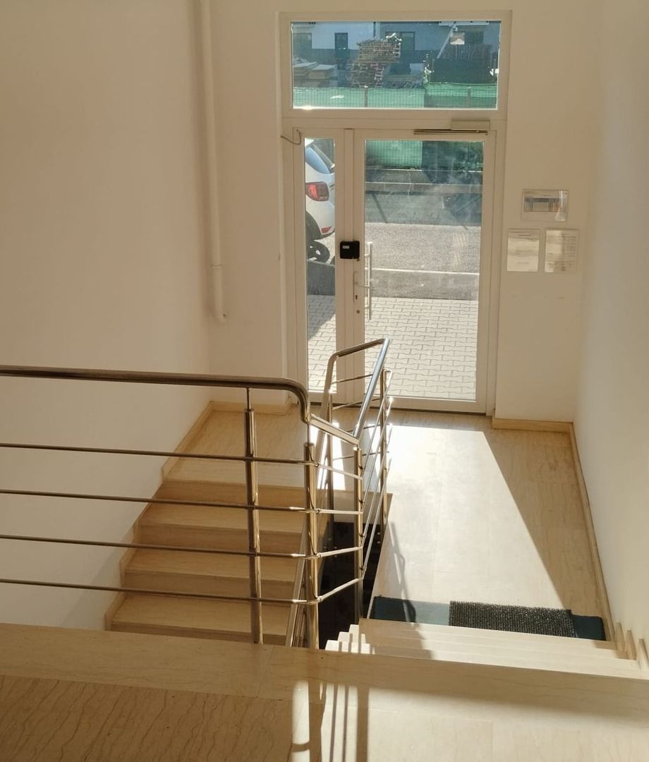 2 Camere Decomandat Orientare Sudică Bella Vista Brașov Aproape de Coresi - Poză 10