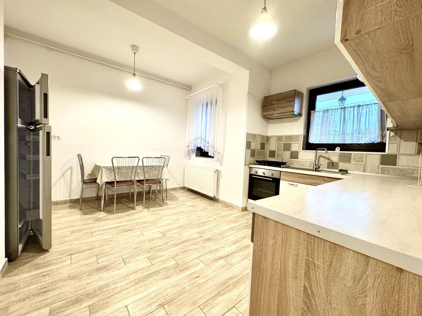 Casă plan Parter de Închiriat în Dumbrăvița – Lângă Parcul Central - Poză 10