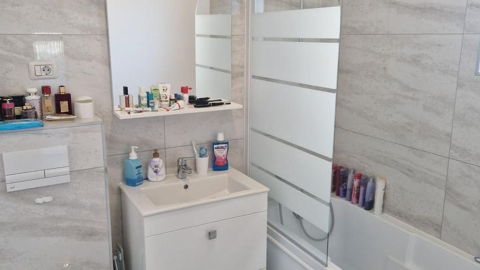 Apartament  în zona Rezidentiala I Giroc - Poză 9