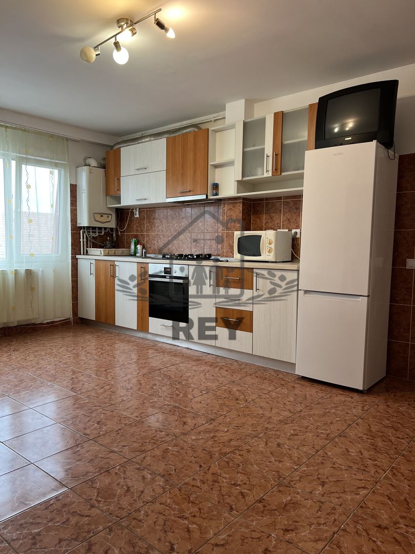 Apartament 3 camere nedecomandat ,bucătărie separată, Stefan cel Mare - Poză 15