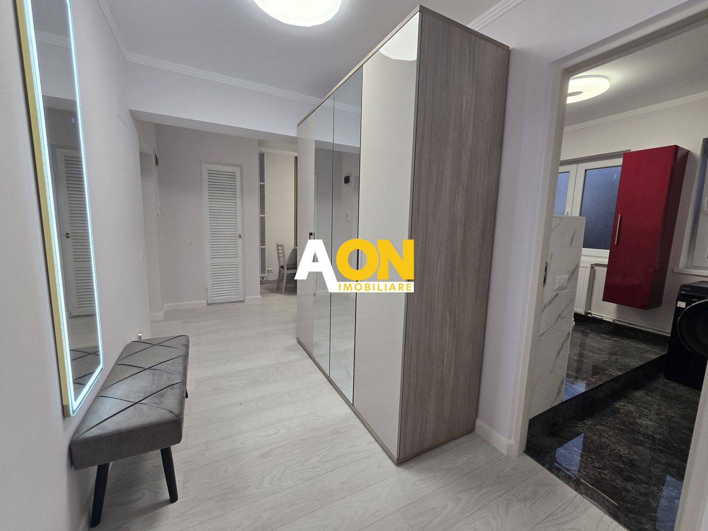 Apartament 2 Camere, Complet Renovat, Zona Centru - Poză 7