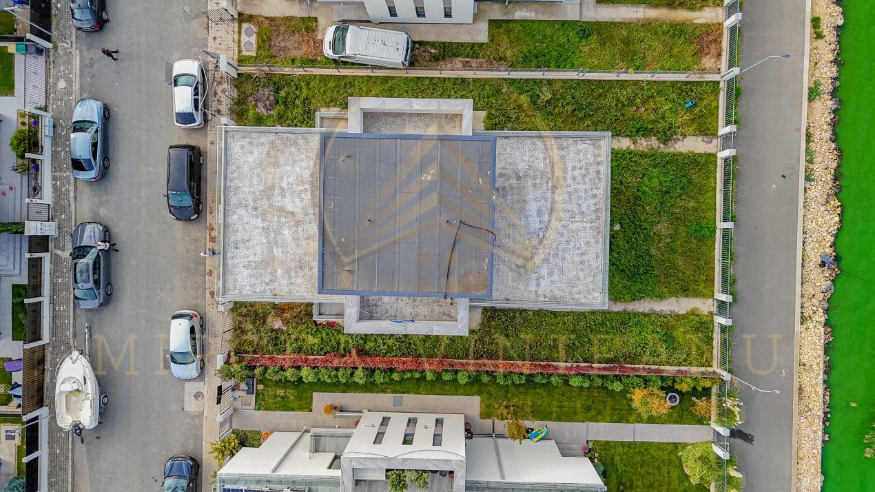 Ovidiu - Casă spectaculoasă , primul rand, cu vedere frontala  spre lac - Poză 10