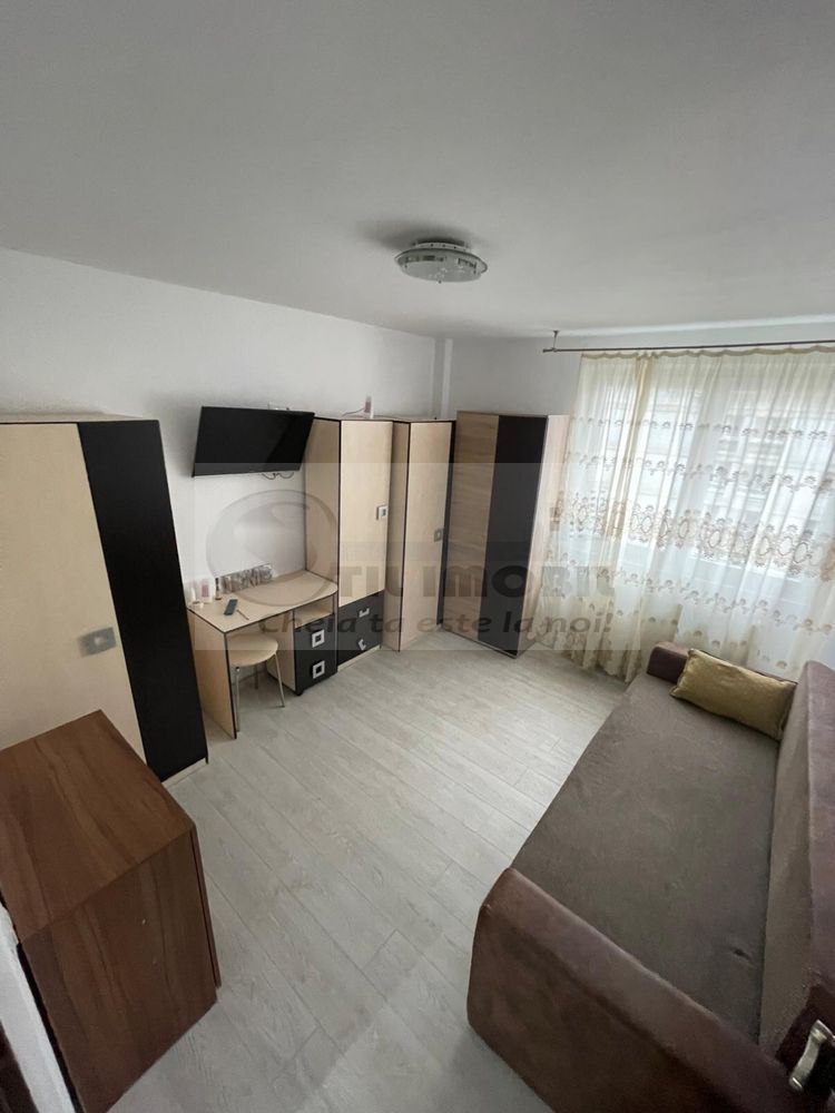 Apartament 2 dormitoare + living open space- Piata Unirii-154.000 euro - Poză 3