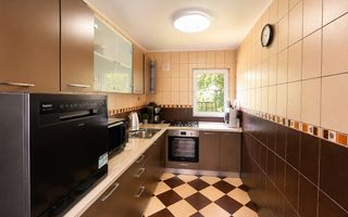Apartament la vilă de Închiriat |Suceava/Central | 400E /luna - Poză 4