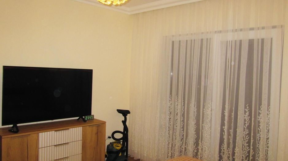 Casa de vanzare  P+E Oradea cartier Grigorescu - Poză 8