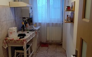 Apartament 3 camere, decomandat, Micro 20 - Poză 4