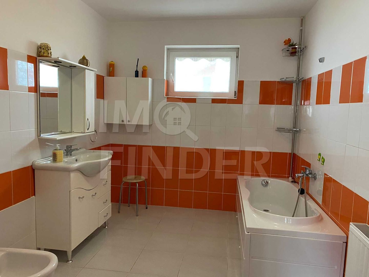 Vanzare 3 camere Buna Ziua, 98 mp , garaj - Poză 4