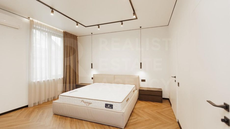 Chirie, apartament, 5 camere, str. Lacului, Centru - Poză 23