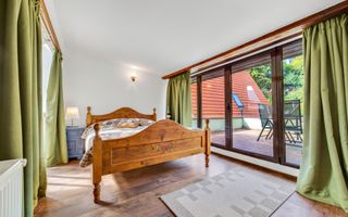 Casa pe 3 niveluri | Terasa cu priveliste | 3 parcari | Pozitie centrala - Poză 8