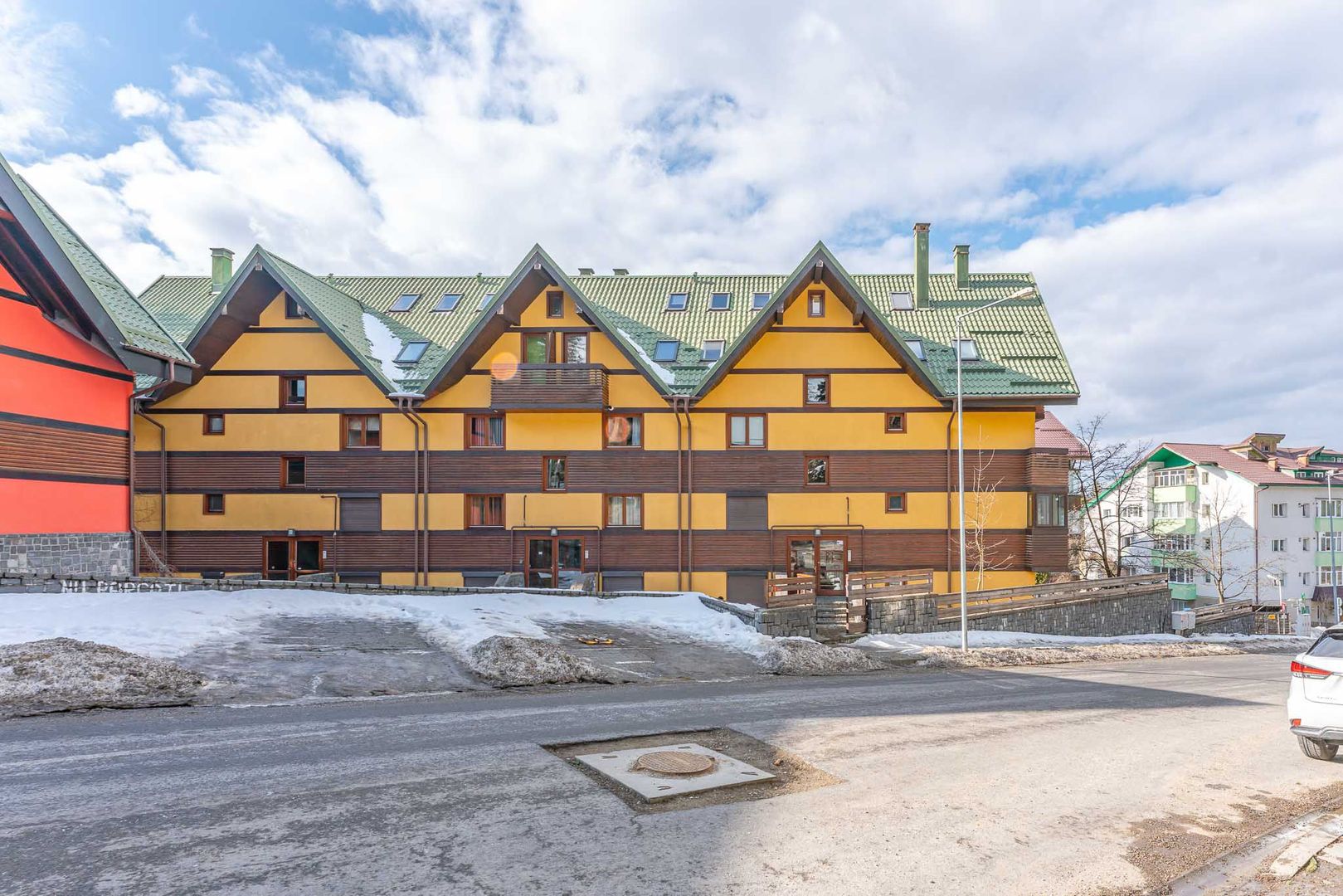 Apartament cu două dormitoare în Predeal, aproape de Pârtia Clăbucet - Poză 16