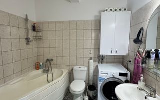 Casă mobilată zona Paleu - Poză 14