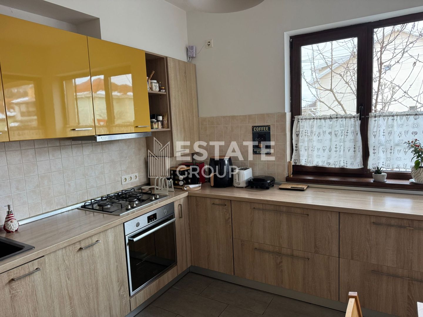 Casa insiruita cu 3 camere in Dumbravita - Poză 9