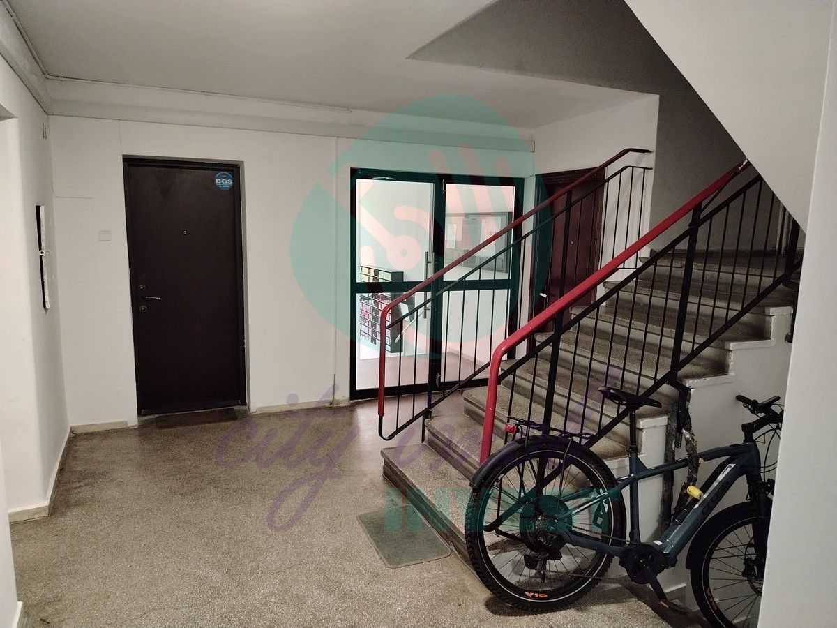 2 Camere Piata Constitutiei-Palatul Parlamentului - Poză 6