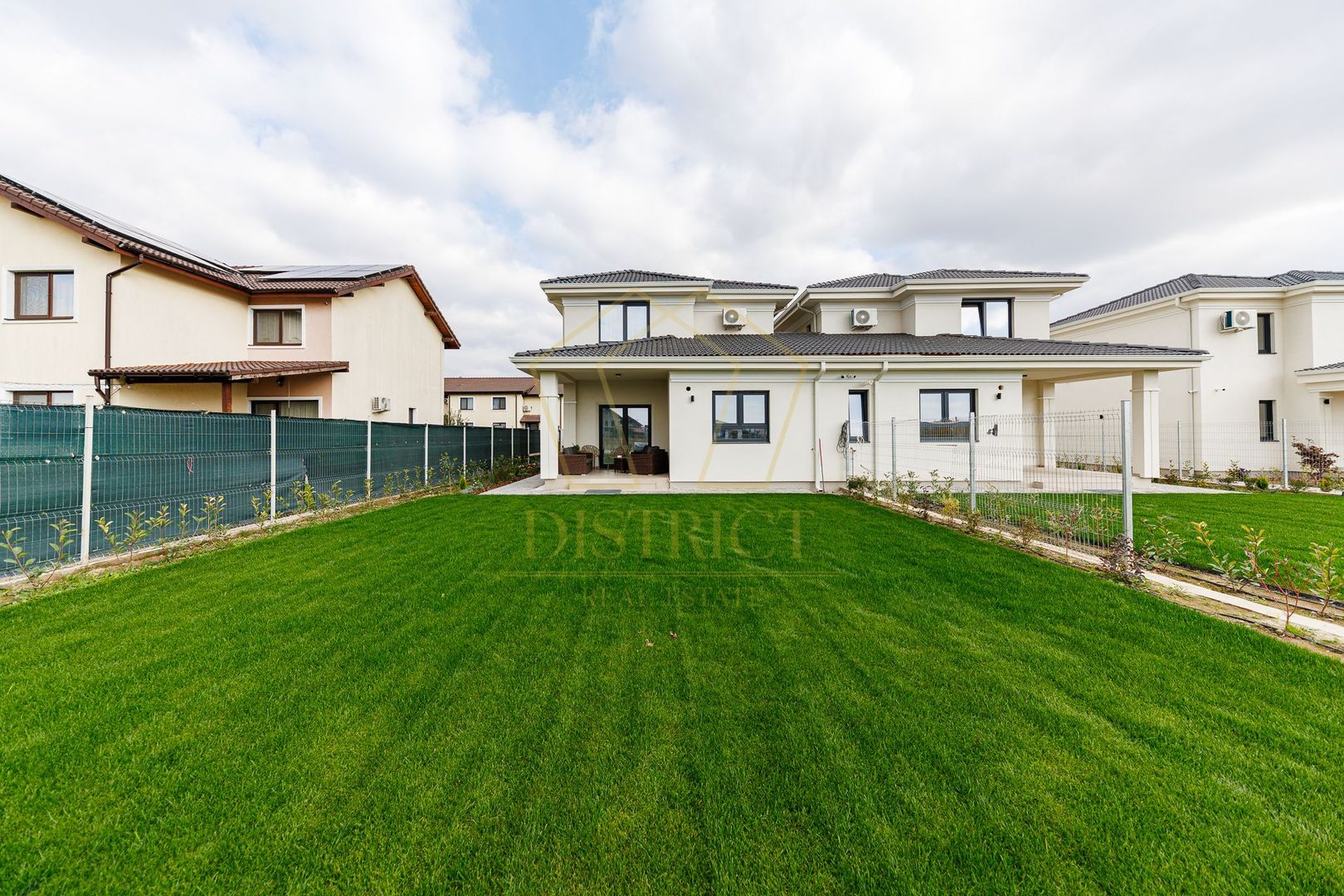 Duplex modern cu 3 camere despartit prin camera tehnica I Mosnita Noua - Poză 27