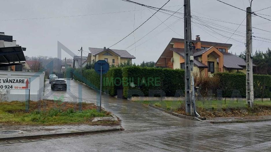 Teren Bucium 3 min de Hanul 3 sarmale, la Soseaua Barnova - # - Poză 1