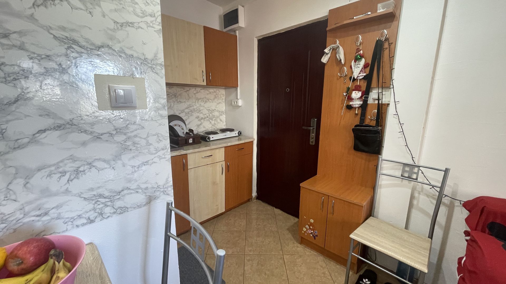 Garsoniera practica,ideala pentru investitie sau locuit - Poză 6