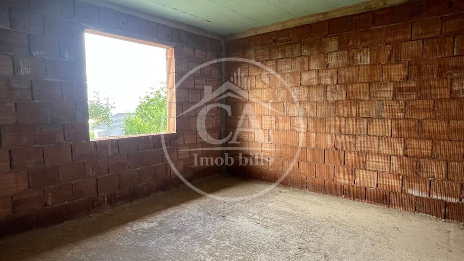 Casă cu 4 camere de vânzare în Hidișelul de Sus, Bihor - Poză 5